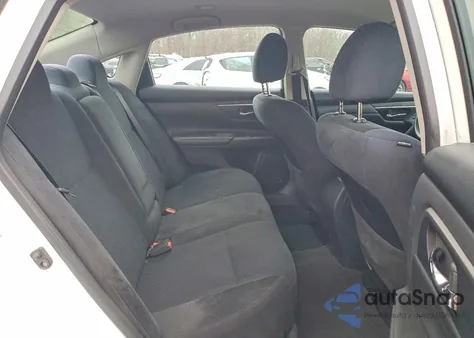 2015 Nissan Altima 2.5 из США, поврежденный, VIN 1N4AL3AP6FC294459